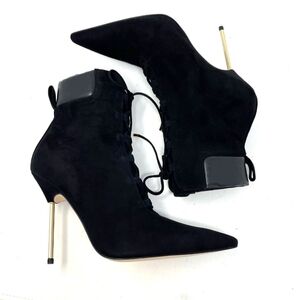 Good American Scandal Bootie in black Suede with dust bag sz 8.5 -NWOT